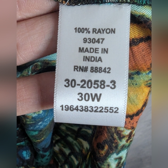 Roman's Size 30 (3XL) Abstract Plant/Floral V-Neck Tunic NWT Button Down - Picture 10 of 13